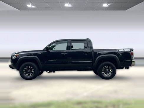 Used 2022 Toyota Tacoma TRD Off-Road image 14