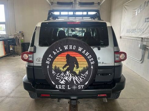 Used 2012 Toyota FJ Cruiser 4WD image 4