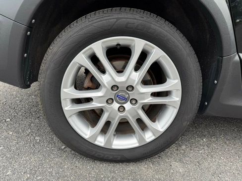 Used 2016 Volvo XC70 T5 Premier w/ Proximity Package image 10