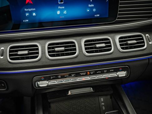 Certified 2024 Mercedes-Benz GLE 350 4MATIC image 36