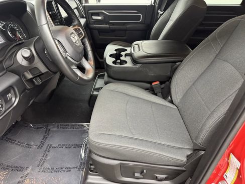 Used 2024 RAM 2500 Big Horn w/ Sport Appearance Package image 22