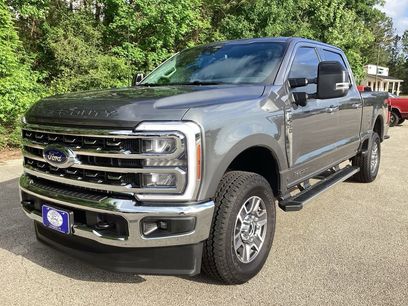 New 2026 Ford F250 Lariat w/ FX4 Off-Road Package