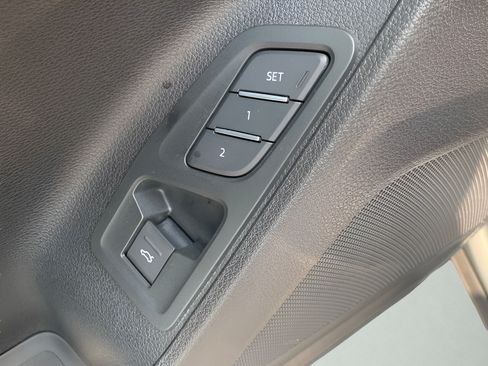Used 2024 Audi Q3 2.0T Premium AWD/4WD image 12