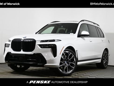 New 2026 BMW X7 xDrive40i w/ M Sport Package AWD/4WD image 1