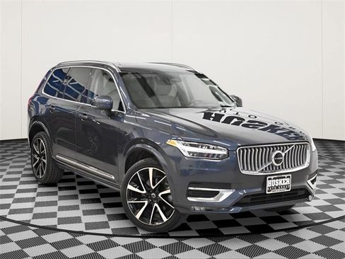 Used 2024 Volvo XC90 B6 Plus image 1