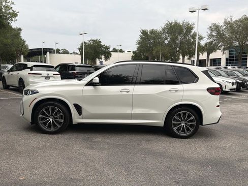 Certified 2025 BMW X5 xDrive40i w/ M Sport Package AWD/4WD image 7
