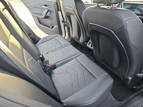 Used 2025 BMW X2 xDrive28i image 14