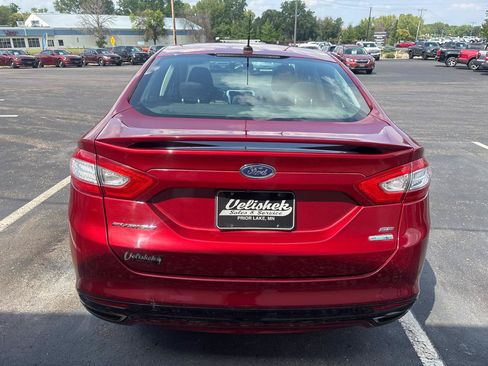 Used 2016 Ford Fusion SE w/ Equipment Group 201A AWD/4WD image 4