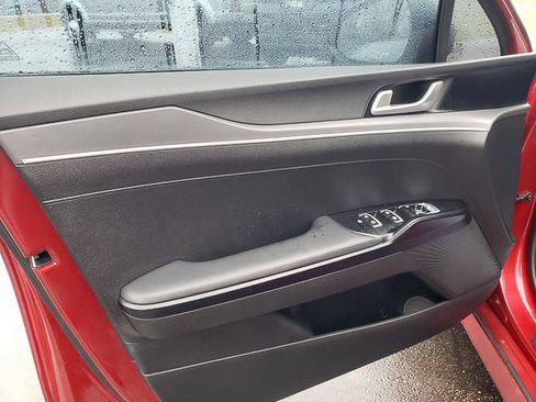 Used 2022 Kia K5 GT-Line w/ GT-Line FWD Premium Package image 9