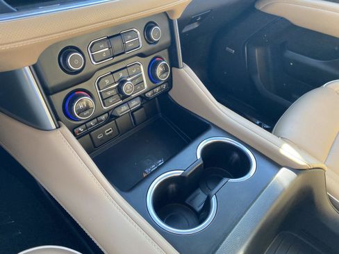 Used 2023 Chevrolet Tahoe Premier image 23