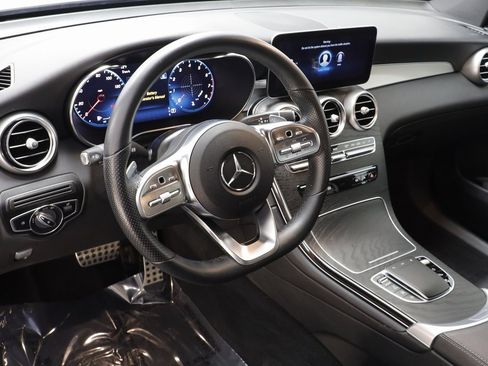 Used 2022 Mercedes-Benz GLC 300 4MATIC image 7