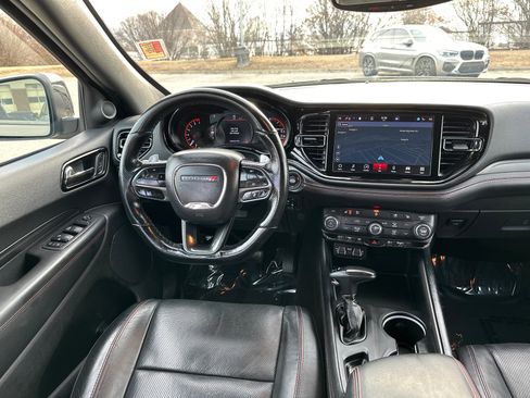 Used 2023 Dodge Durango GT image 25