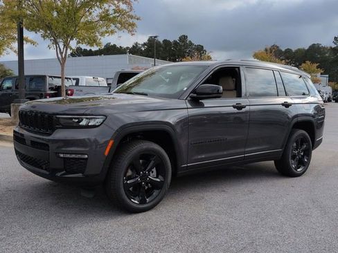 New 2025 Jeep Grand Cherokee L Limited w/ Luxury Tech Group II RWD image 7