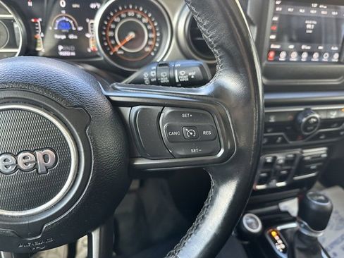 Used 2021 Jeep Wrangler Unlimited Sport image 25