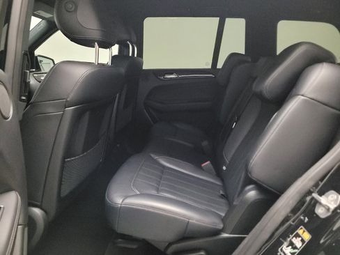 Used 2018 Mercedes-Benz GLS 450 4MATIC w/ Premium Package image 18