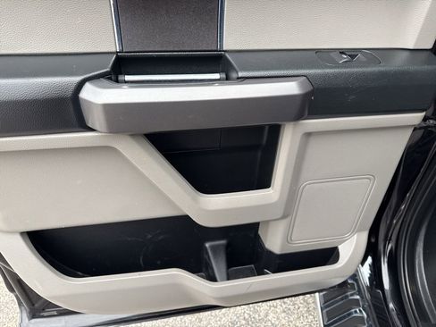 Used 2019 Ford F150 XLT image 13