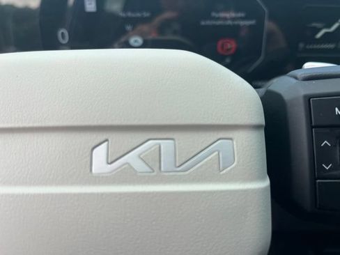 Used 2025 Kia K4 GT-Line FWD image 28