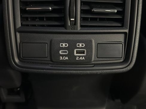 Used 2026 Subaru Forester Premium AWD/4WD image 34