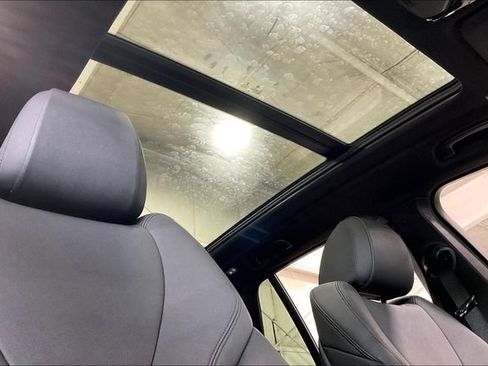Used 2021 BMW X5 xDrive40i w/ Convenience Package AWD/4WD image 24