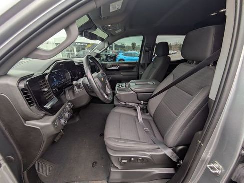 Used 2023 Chevrolet Silverado 1500 LT image 24