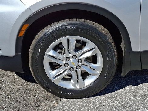 Used 2020 Chevrolet Blazer LT image 8