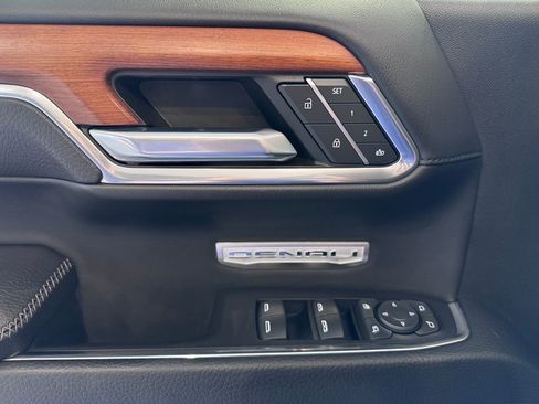 Certified 2022 GMC Sierra 1500 Denali image 24