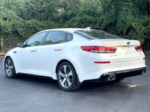 Used 2019 Kia Optima S image 8