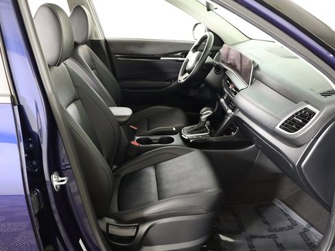 Used 2024 Kia Seltos EX AWD/4WD image 31