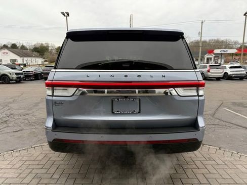 Used 2022 Lincoln Navigator L Black Label image 9