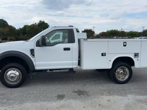 Used 2021 Ford F450 XL w/ Power Equipment Group image 33