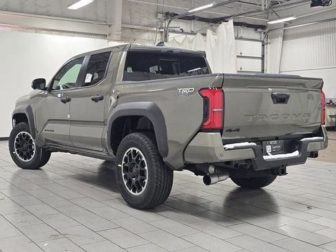 New 2026 Toyota Tacoma TRD Off-Road image 17