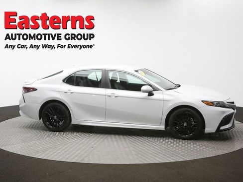 Used 2024 Toyota Camry SE image 47