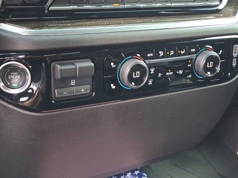 New 2025 Chevrolet Silverado 1500 LT w/ Convenience Package II image 25