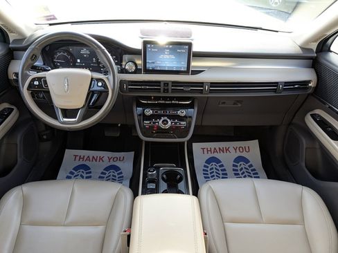 Used 2021 Lincoln Corsair Standard w/ Equipment Group 101A image 16