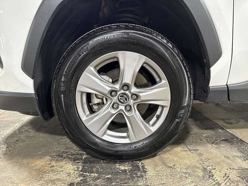 Certified 2025 Toyota RAV4 XLE AWD/4WD image 10