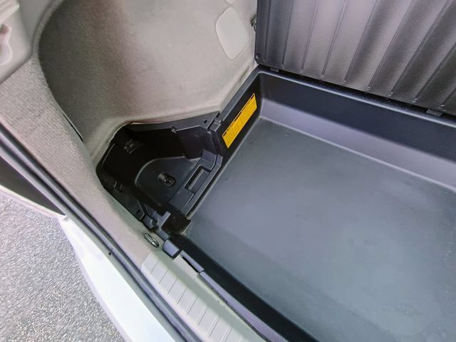 Used 2012 Toyota Prius Two FWD image 69