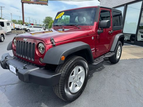 Used 2012 Jeep Wrangler Sport AWD/4WD image 2