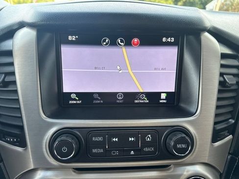 Used 2015 GMC Yukon Denali w/ Premium Package AWD/4WD image 31