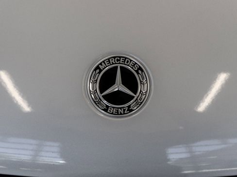Certified 2024 Mercedes-Benz GLC 300 4MATIC image 5