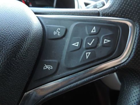 Used 2020 Chevrolet Equinox LS w/ LS Convenience Package FWD image 30