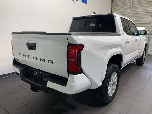 Used 2024 Toyota Tacoma SR5 image 3