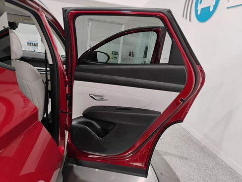 Used 2025 Hyundai Tucson SEL image 32