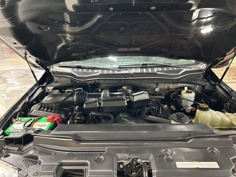 Used 2019 Ford F350 XLT w/ XLT Premium Package image 29