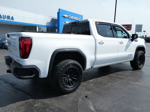 Used 2024 GMC Sierra 1500 AT4X AWD/4WD image 5