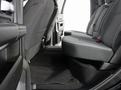 Used 2024 RAM 2500 Big Horn w/ Bed Utility Group image 16