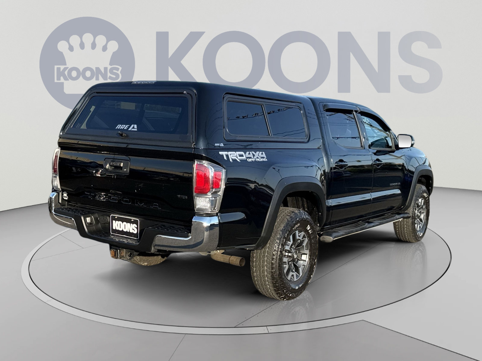 Used 2022 Toyota Tacoma TRD Off-Road AWD/4WD image 7