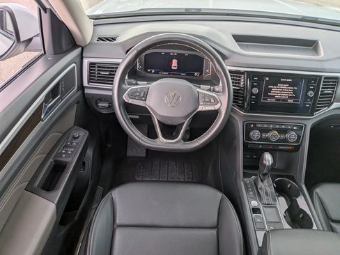 Used 2023 Volkswagen Atlas SE FWD image 20