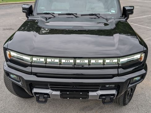 Used 2025 GMC Hummer EV 2X AWD/4WD image 12