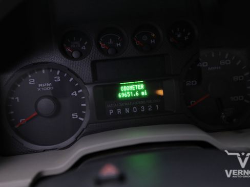 Used 2009 Ford F350 XL image 5