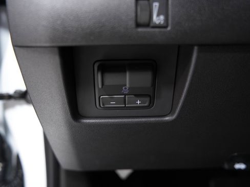 New 2026 GMC Canyon Elevation RWD image 28